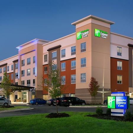 Holiday Inn Express & Suites - Fayetteville South, An Ihg Hotel Экстерьер фото