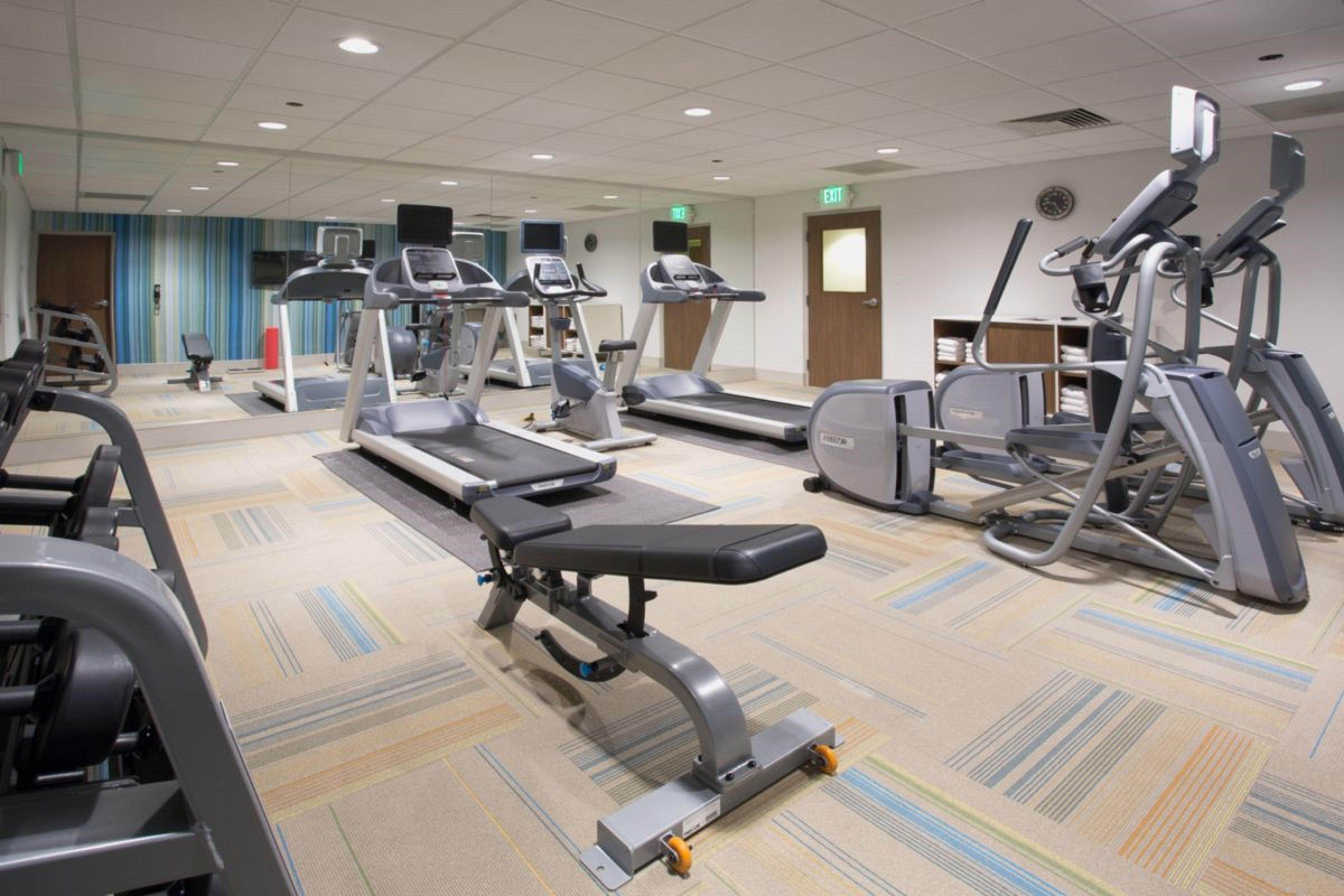 Holiday Inn Express & Suites - Fayetteville South By Ihg Экстерьер фото